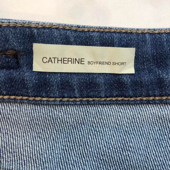 Kut from the Kloth Catherine Boyfriend Premium Denim Shorts Distressed Front - Picture 8 of 16